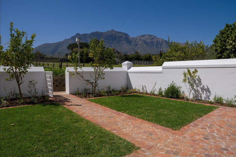 Sunset Farm Stellenbosch, Stellenbosch, South Africa
