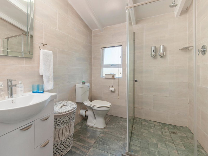 Oude Schuur Boutique Guesthouse, Hermanus, South Africa