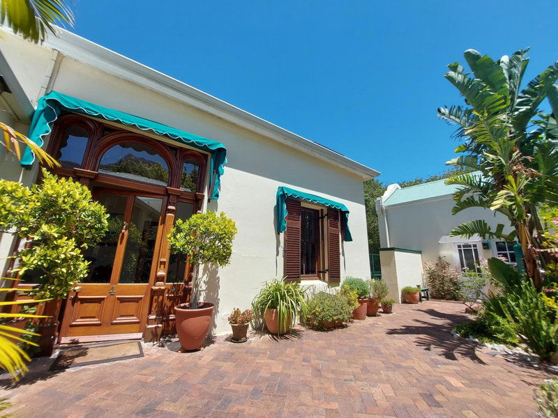 Newlands Guest House, Rondebosch, South Africa