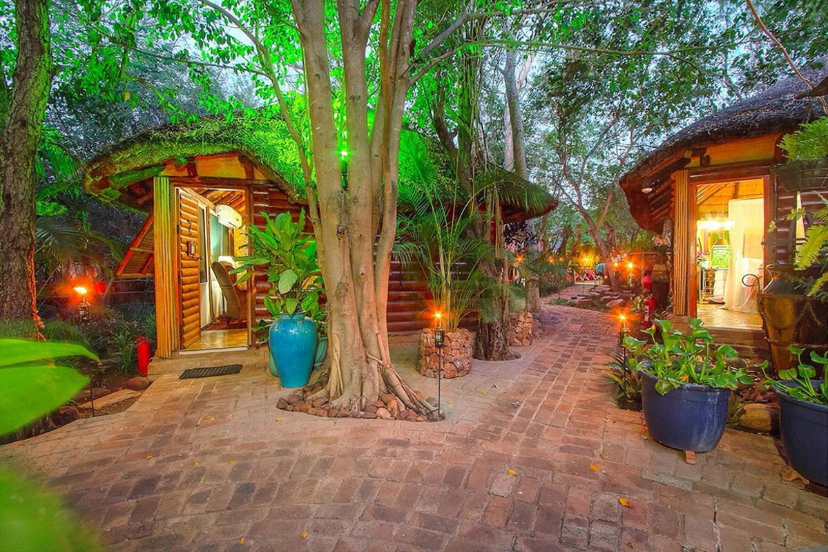 Hotel · Wielewaal Bush Lodge, Komatipoort