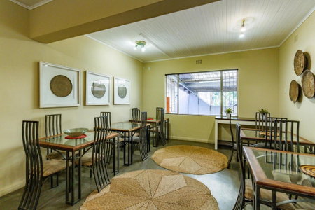 Pumleni Guesthouse, Brits, South Africa