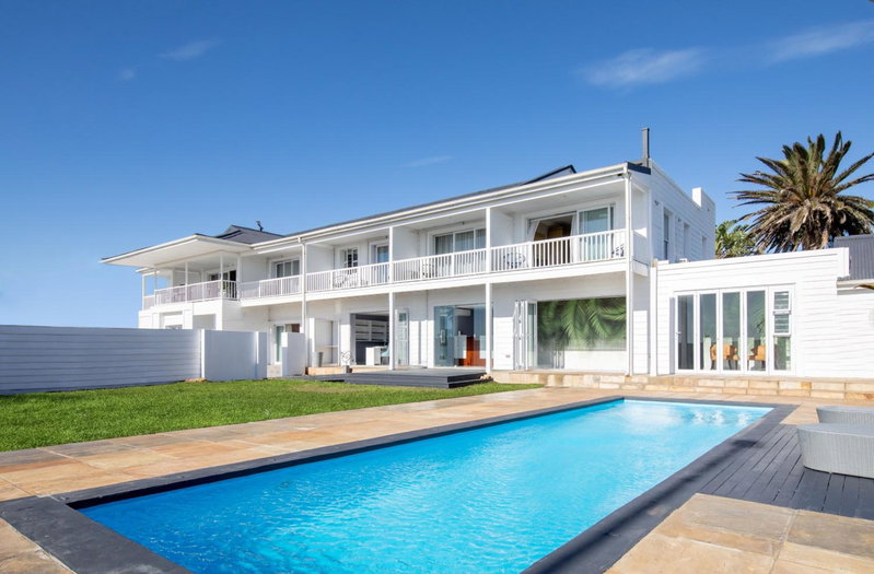 Dolphin Bay Boutique Hotel and Spa, Port Elizabeth, South Africa