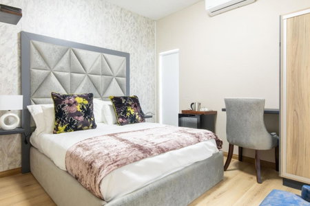 Dolphin Bay Boutique Hotel and Spa, Port Elizabeth, South Africa