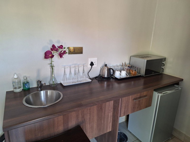 Three Olives Guesthouse, Centurion, South Africa