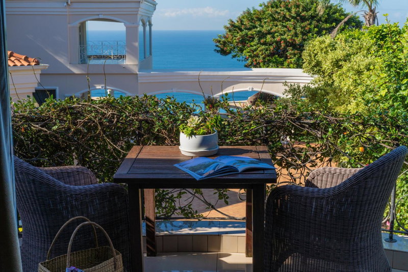 Luxury Beach Apartments, Berea, South Africa