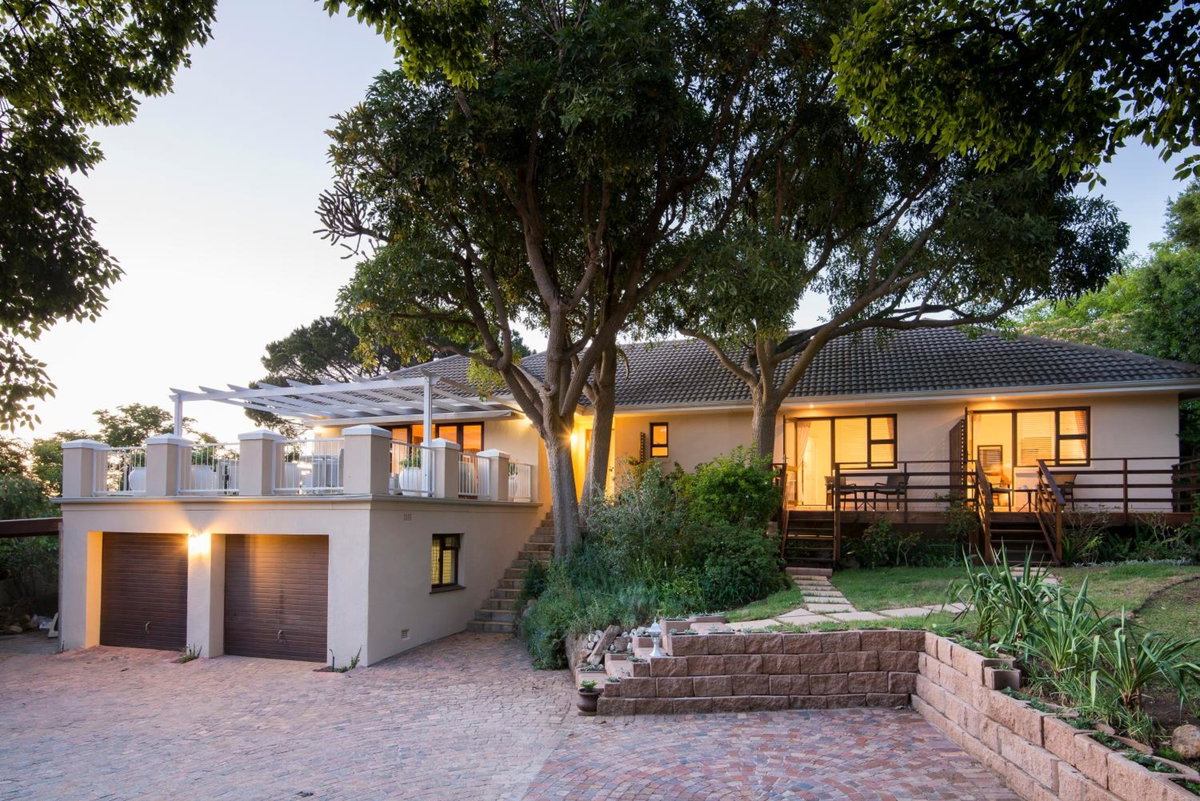 Отель · SomerZicht Guest House, Stellenbosch