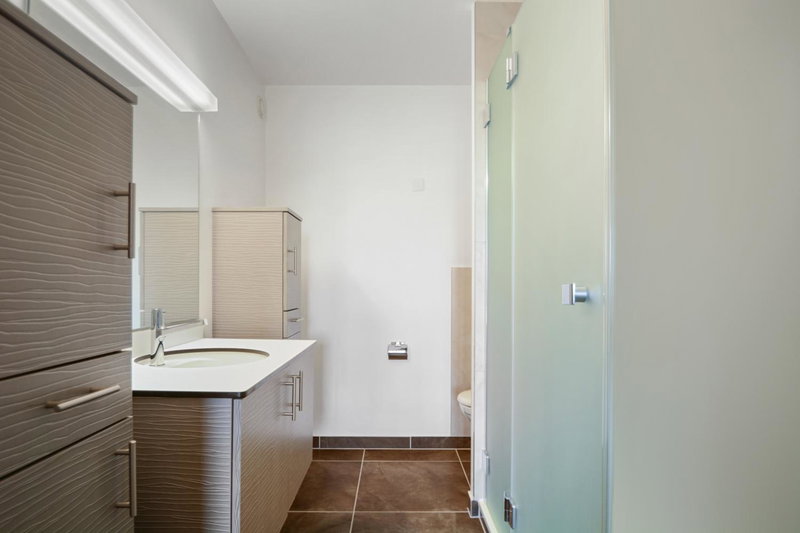 Neuchâtel City Hôtel - Self Check-In, Neuchatel, Switzerland