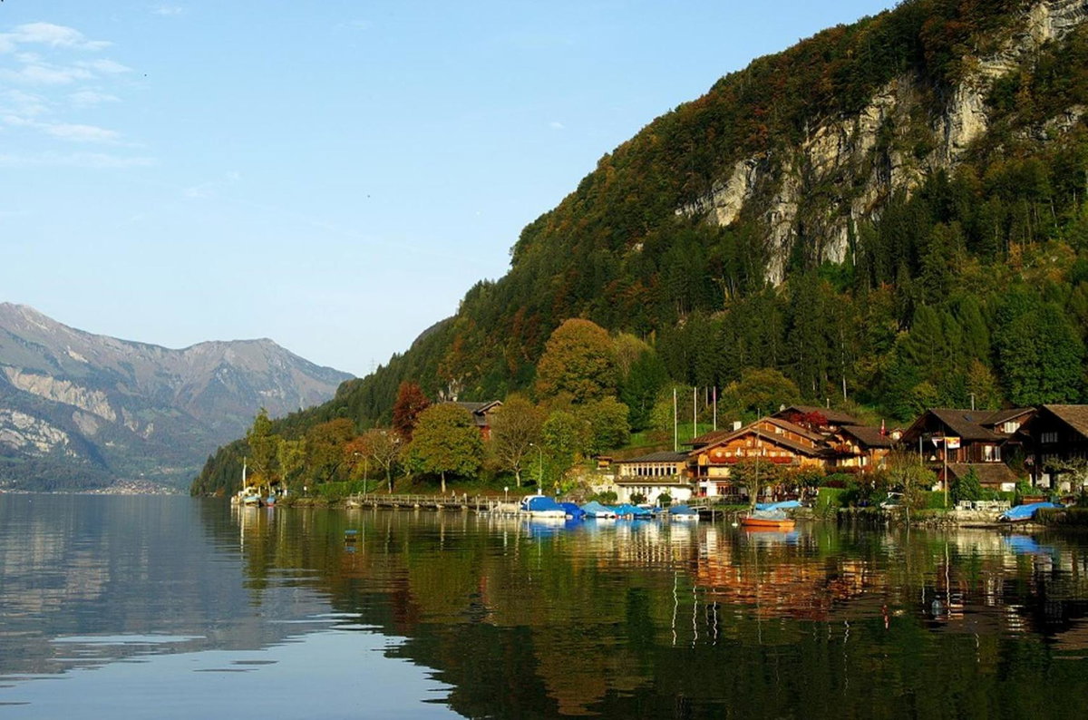 Отель · Hotel Châlet Du Lac, Iseltwald