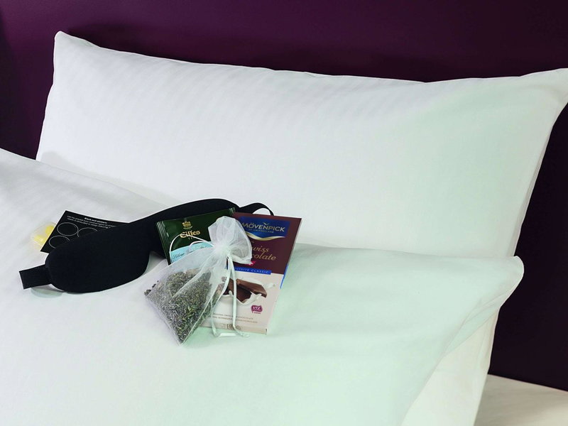 Mövenpick Hotel Zurich Airport, Kloten, Швейцария
