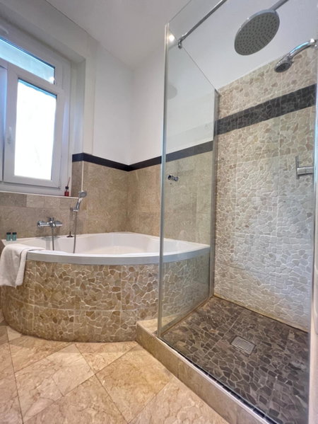 B&B Guest House Du Lac, Montreux, Switzerland