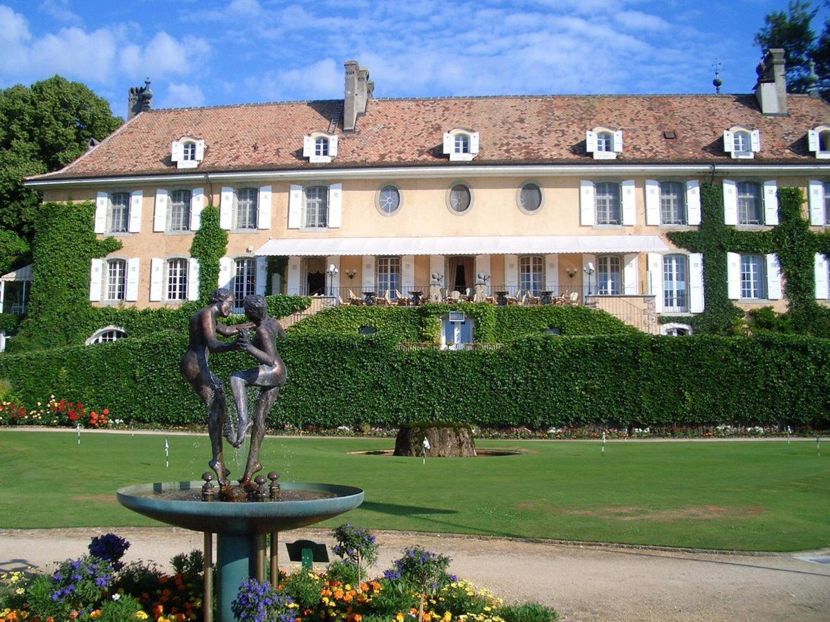 Château de Bonmont, Швейцария