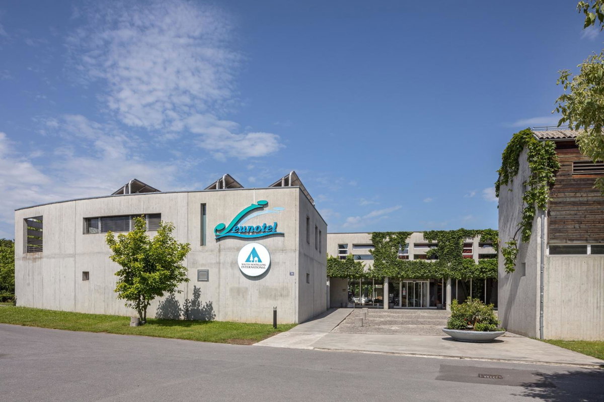 Lausanne Youth Hostel Jeunotel, Switzerland