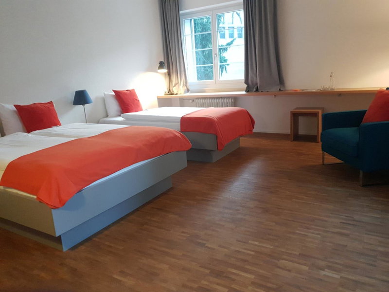 Josephine's Guesthouse - WOMEN ONLY with rooftop and community area, Zürich, Switzerland