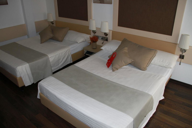 Enjoy 1313AG Hotel Touring, Lugano, Switzerland