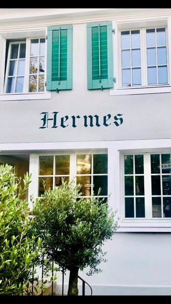 GUEST HOUSE HERMES Contactless Self Checkin, Zuerich (Kreis 10) / Hoengg, Switzerland