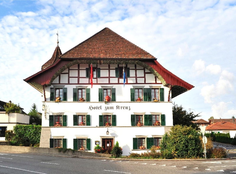 Hotel zum Kreuz, Suhr, Switzerland