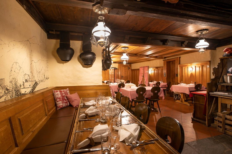 Hotel Bären, Gsteig, Switzerland
