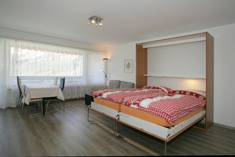 Apartments Haus Quelle, Sierre, Switzerland