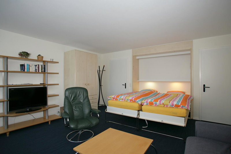 Apartments Haus Quelle, Sierre, Switzerland
