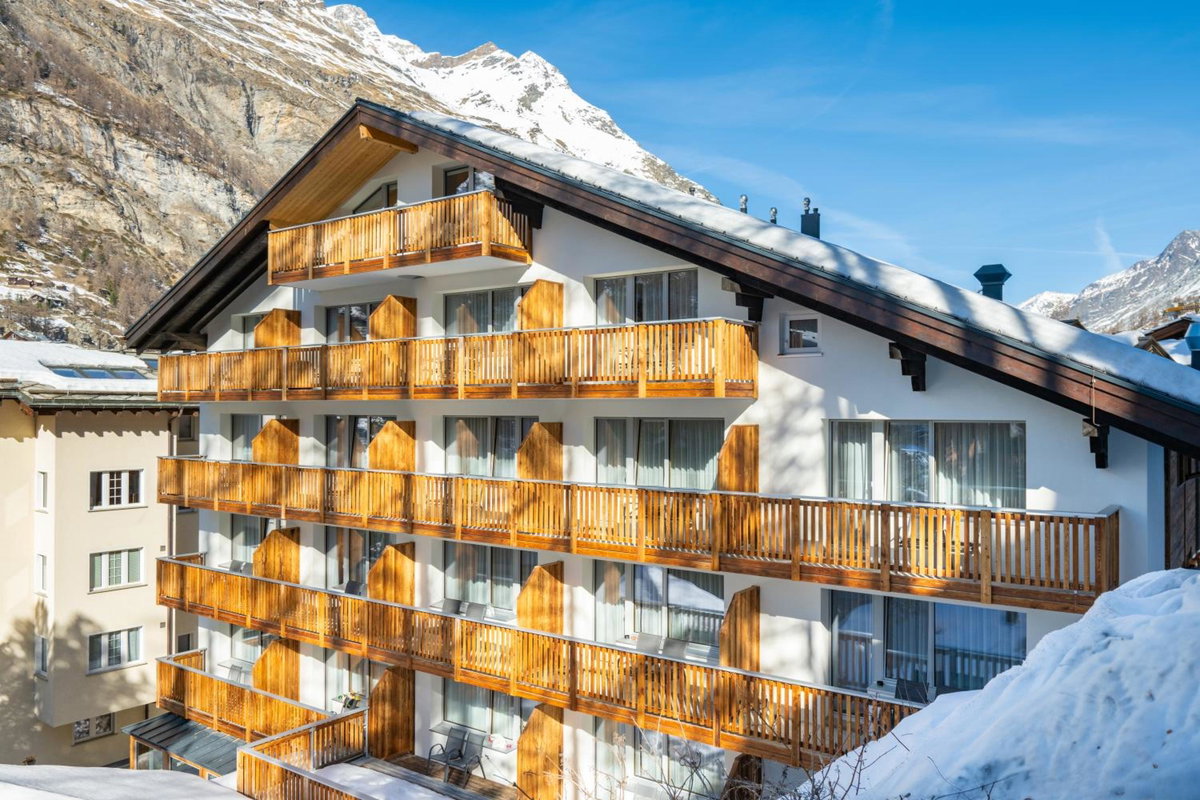 Hotel · Jägerhof Serviced Apartements, Zermatt
