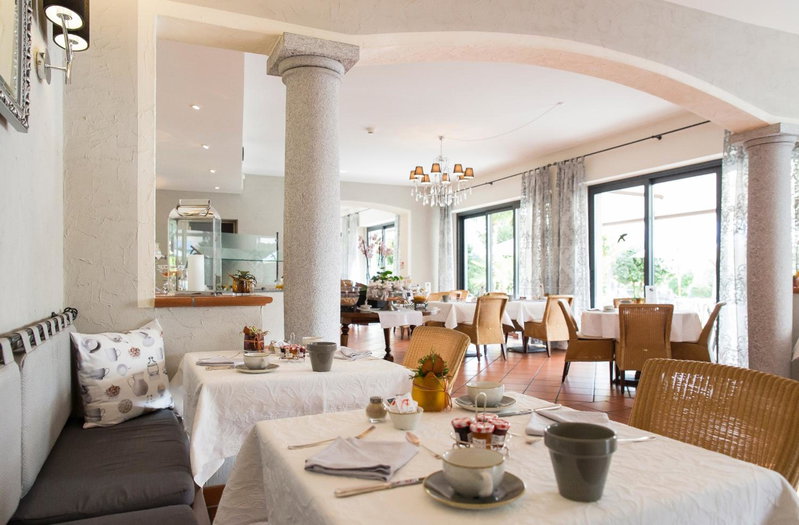 Boutique-Hotel REMORINO, a Lago Maggiore GARDEN RESORT, Bellinzona, Switzerland