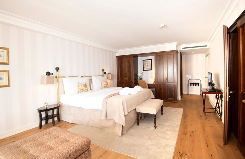 Hôtel Des Trois Couronnes & Spa - The Leading Hotels of the World, Vevey, Switzerland