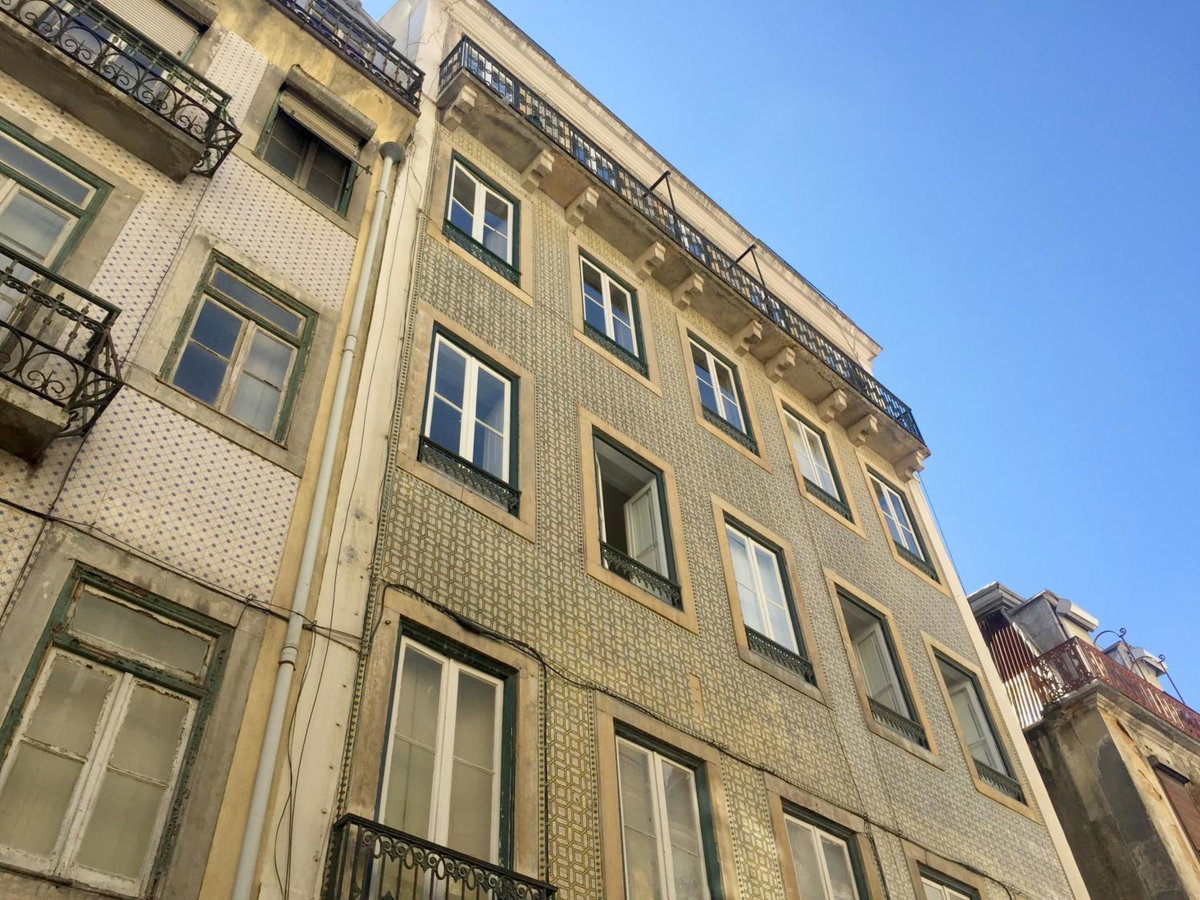 The Color Hostel, Portugal