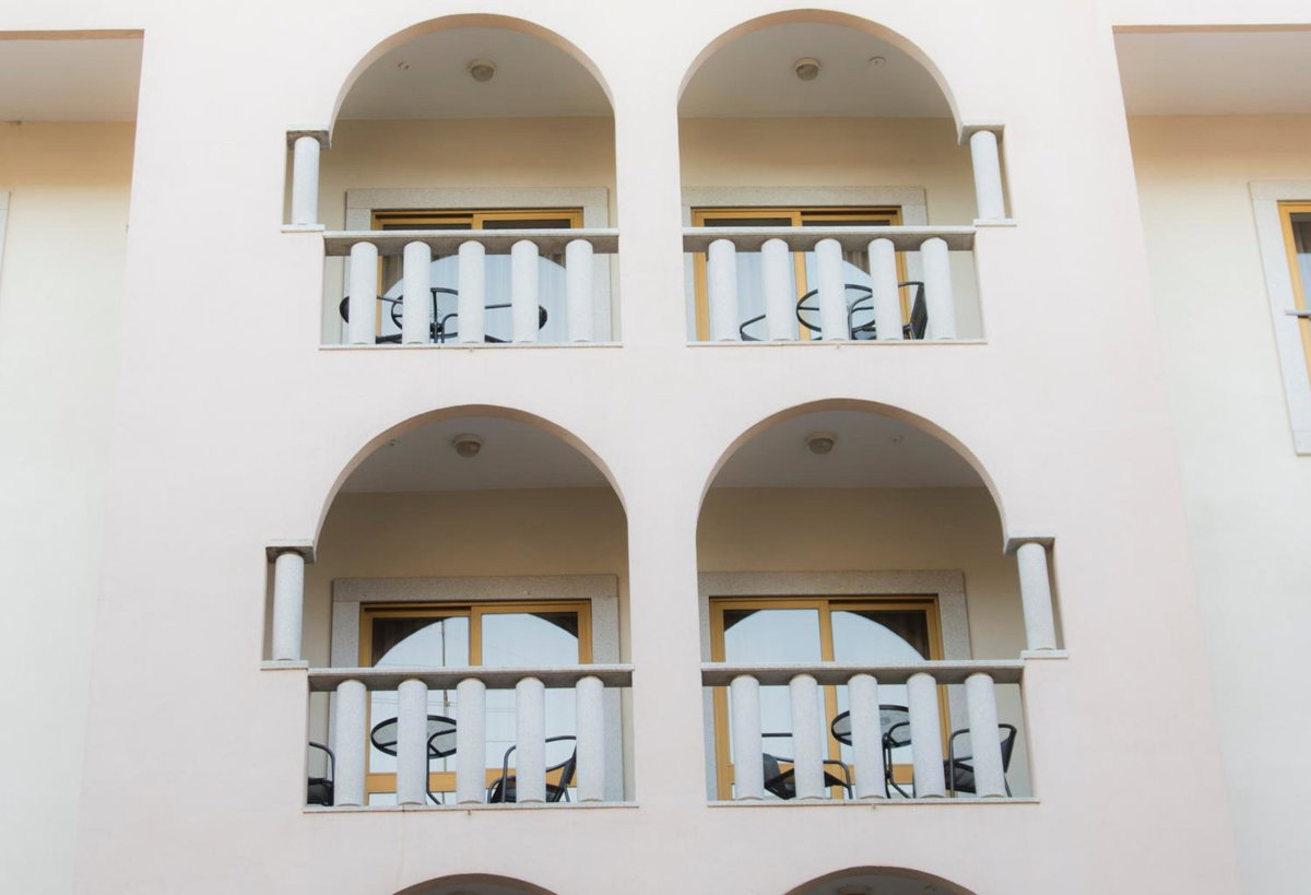 Hotel Rainha D. Amélia, Arts & Leisure, Португалия