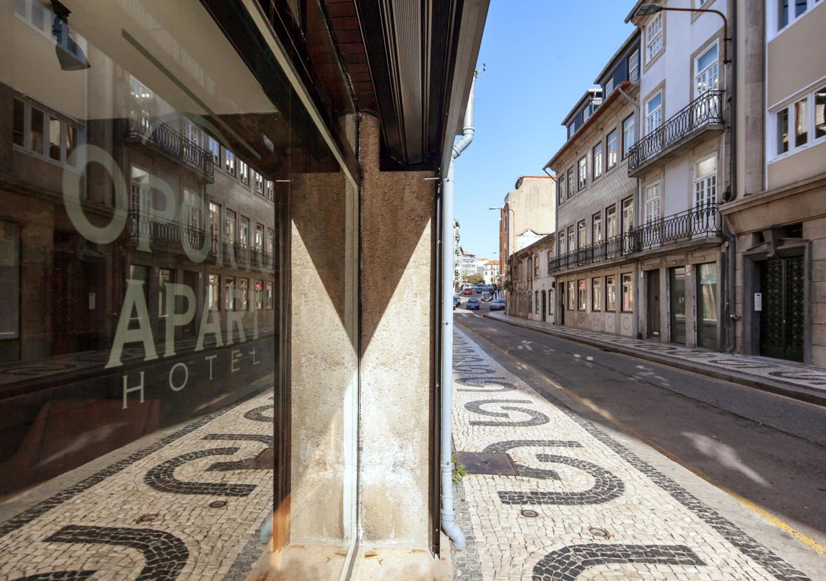 Oporto Maison Entreparedes, Portugal