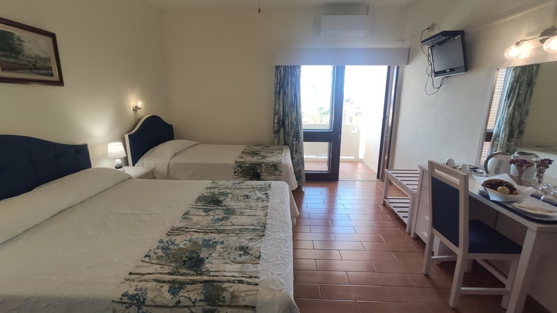 Aeromar Beach Hotel, Faro, Portugal