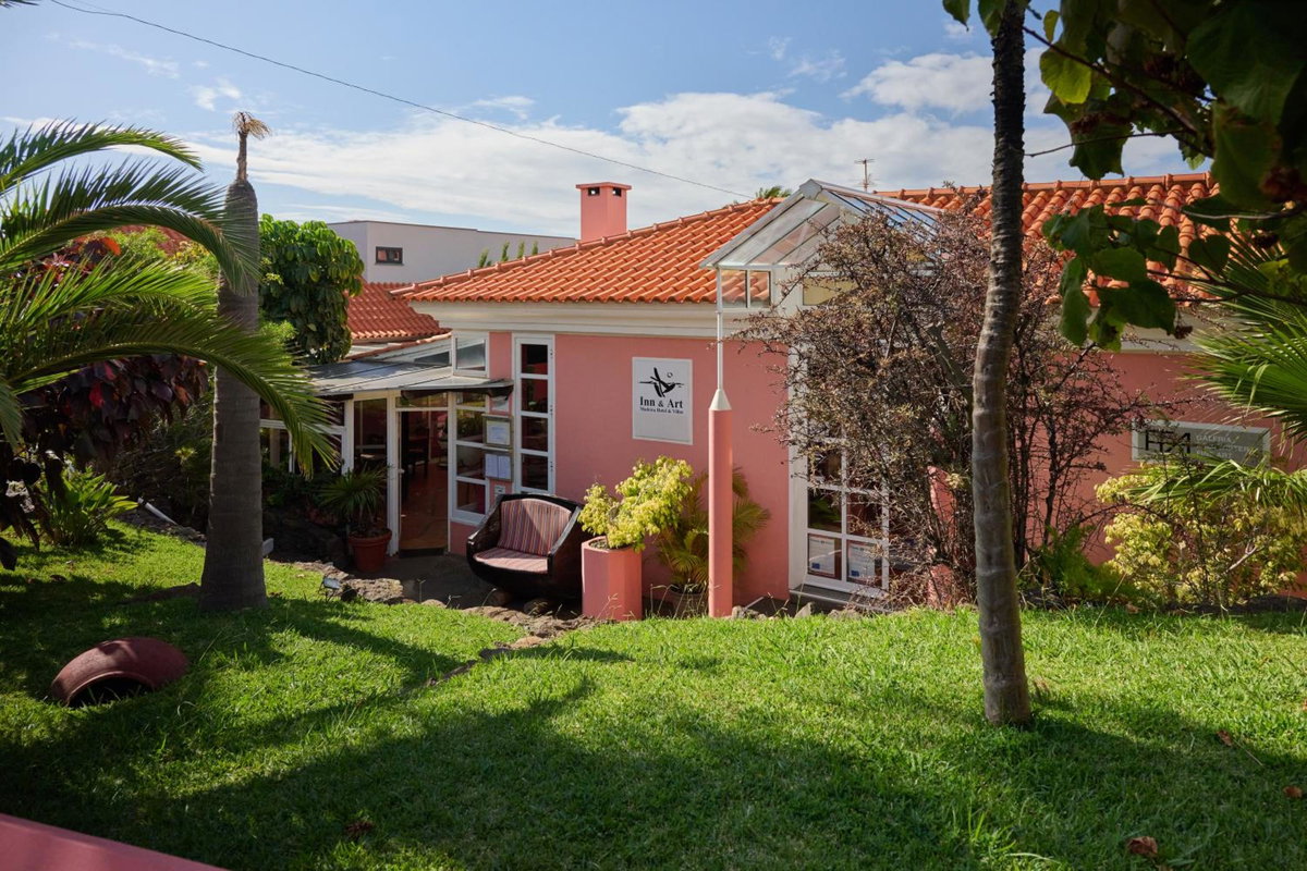 Hotel · Inn & Art Madeira, Canico