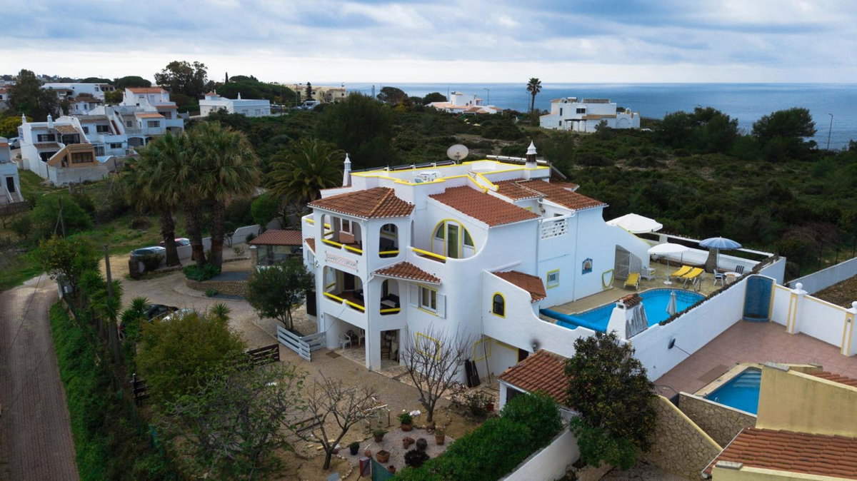 Vila Horizonte, Portugal
