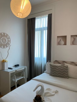 Pensao Central, Matosinhos, Portugal