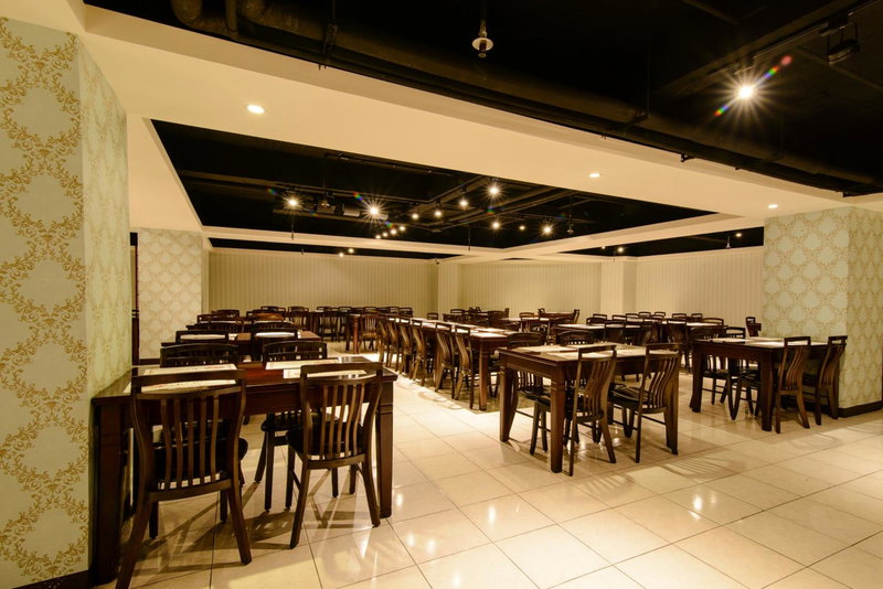LA HOTEL- Liuhe Fusing, Kaohsiung, Taiwan