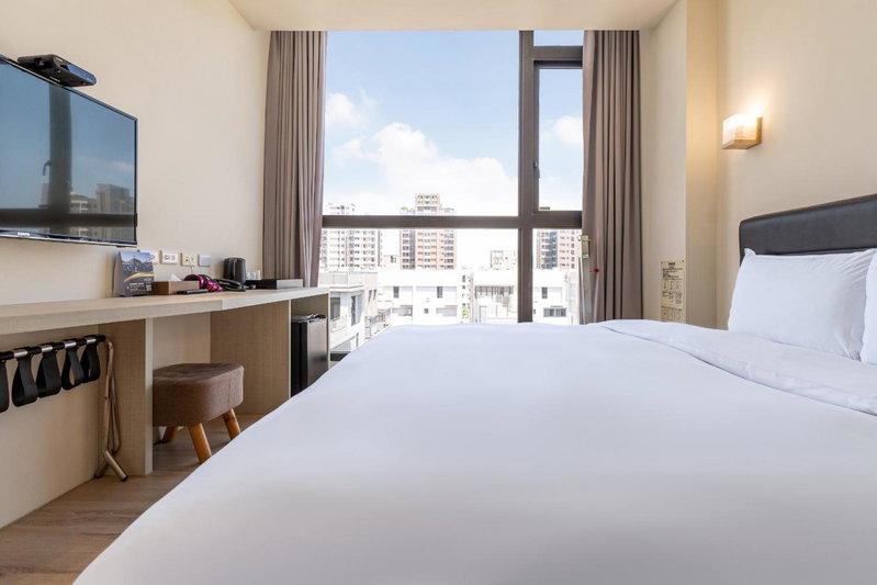 CHECK inn Express Taichung Fuxing, Taichung, Taiwan