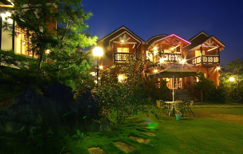 Sea of Clouds Vacation Villa, Puli, Taiwan