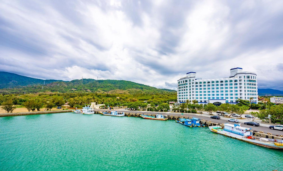 Hotel · Kenting Long Beach Hotel, Hengchun