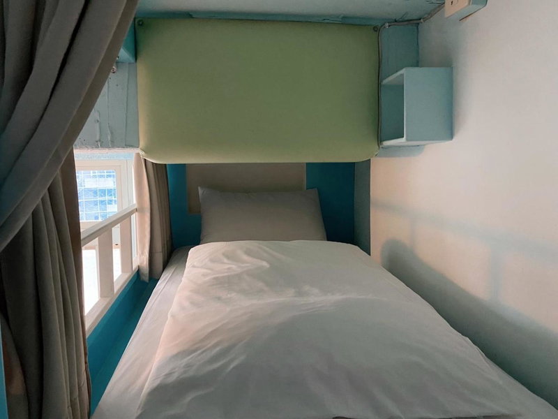 Mr. Lobster’s Secret Den design hostel, Taipei, 台湾