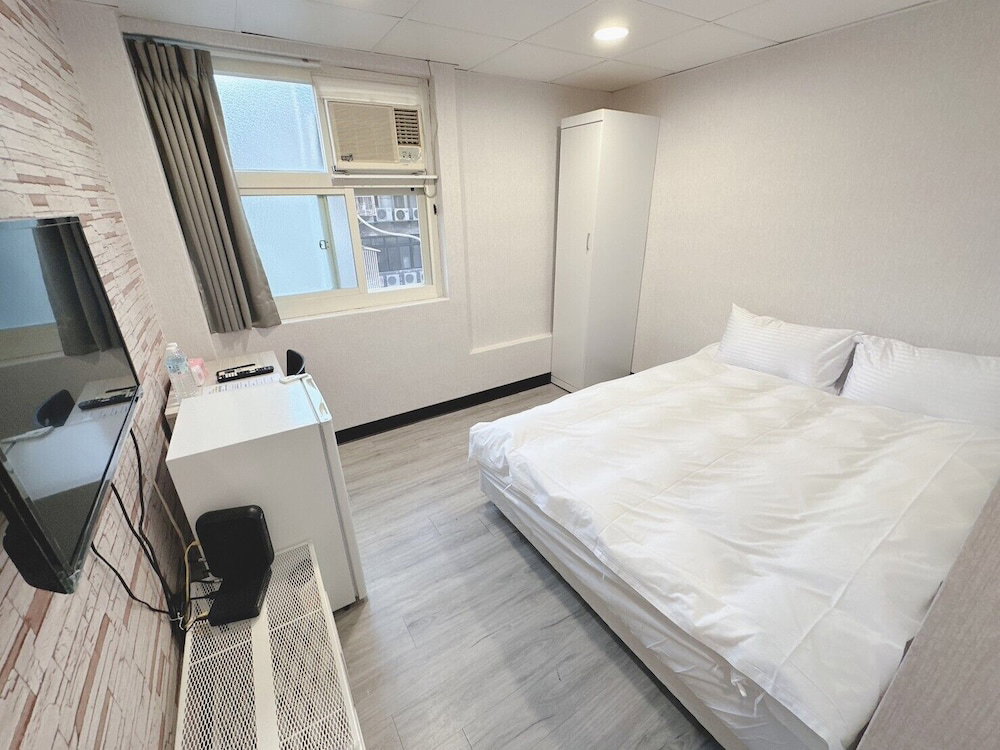 Hotel · New Lion City Hotel, Taipei