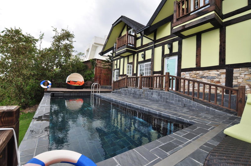Stuart Villa, Yanliau, Taiwan