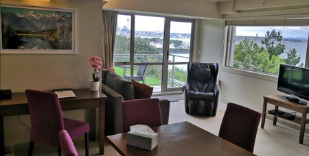 Ocean Breeze Hotel, North Shore, New Zealand