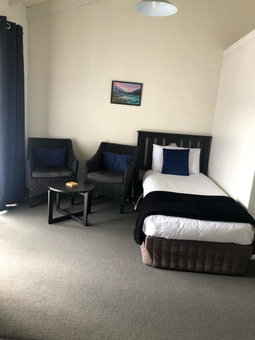 Rosetown Motel, Cambridge, New Zealand