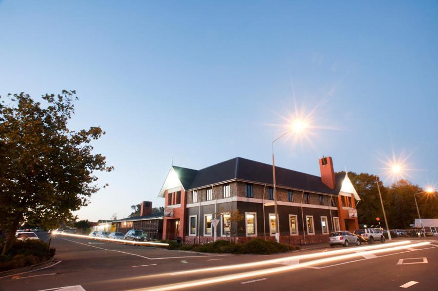 The Famous Grouse Hotel, New Zealand