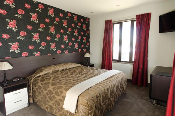 The Famous Grouse Hotel, Rolleston, New Zealand
