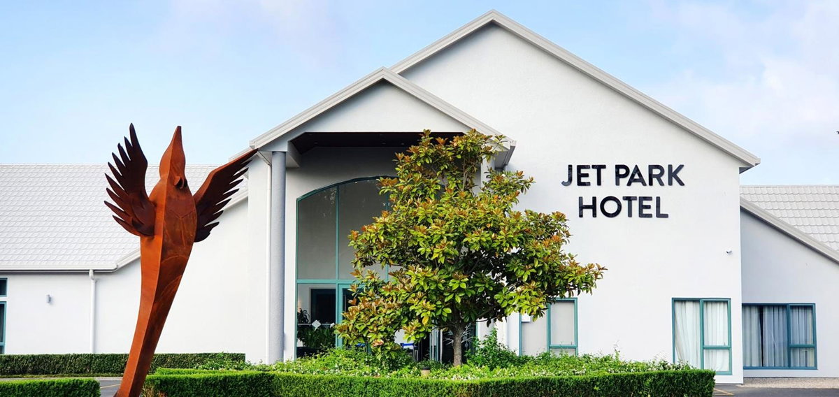 Hotel · JetPark Hamilton Airport New Zealand, Cambridge
