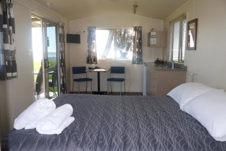 Pohara Beach TOP 10 Holiday Park, Pohara, New Zealand