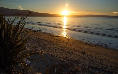 Pohara Beach TOP 10 Holiday Park, Pohara, New Zealand
