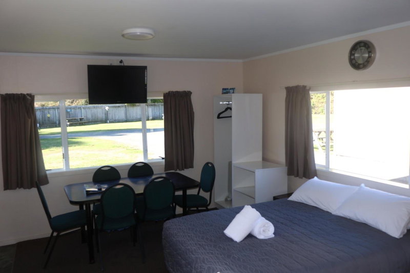 Pohara Beach TOP 10 Holiday Park, Pohara, New Zealand