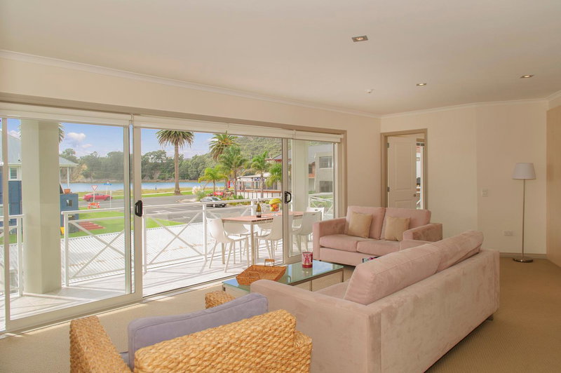 Crow's Nest Apartments, Whitianga, New Zealand