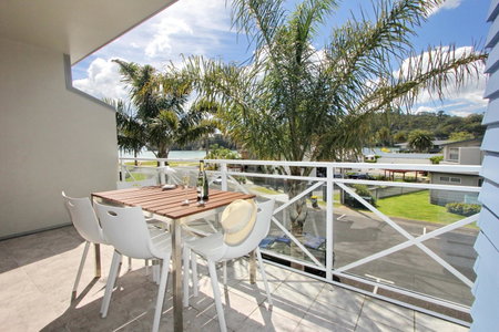 Crow's Nest Apartments, Whitianga, New Zealand